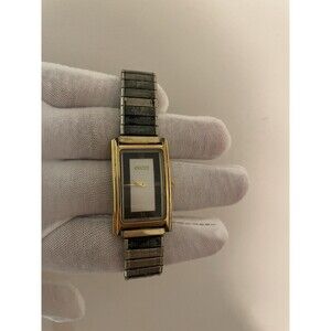 Gucci 2600v Gold Tone Tank Wrist Watch New Battery Works Perfectly